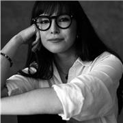 Profesora de portugués (periodista y guionista)